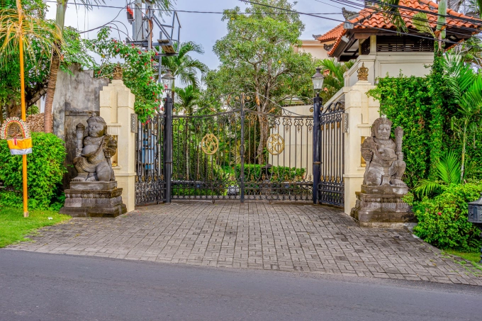 Eingang